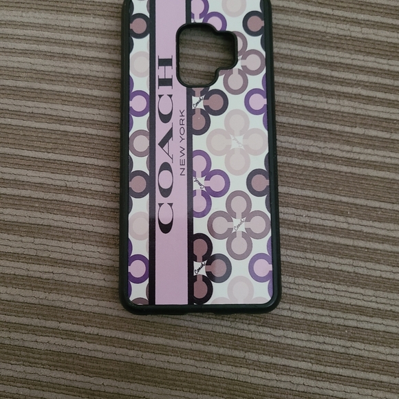 Phone case - Picture 2 of 3